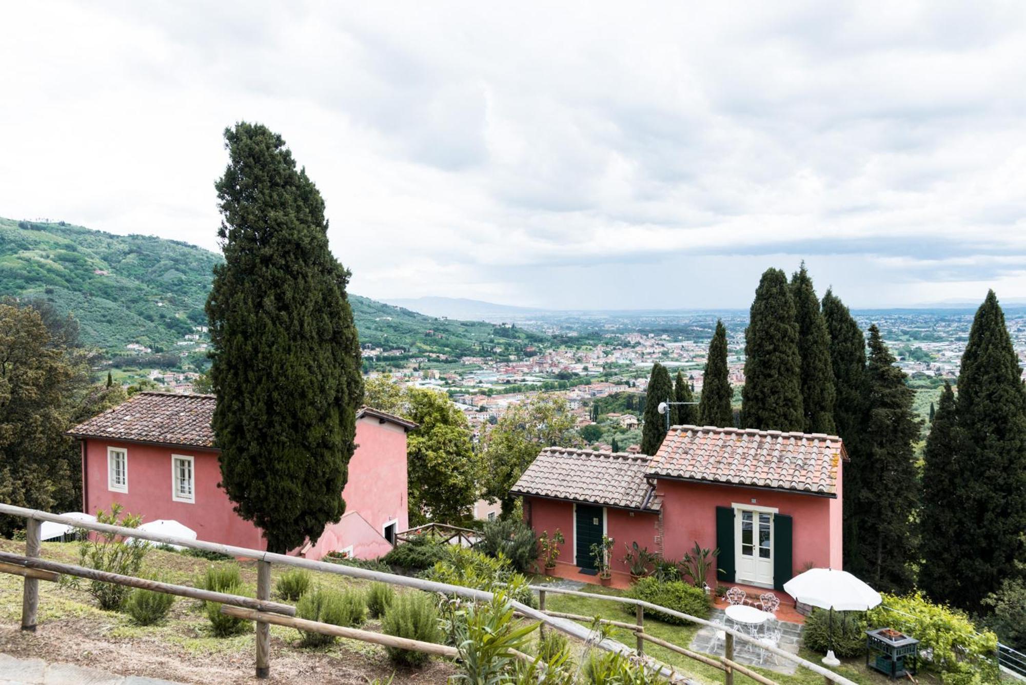 Residence Collecchio Pescia Exterior photo